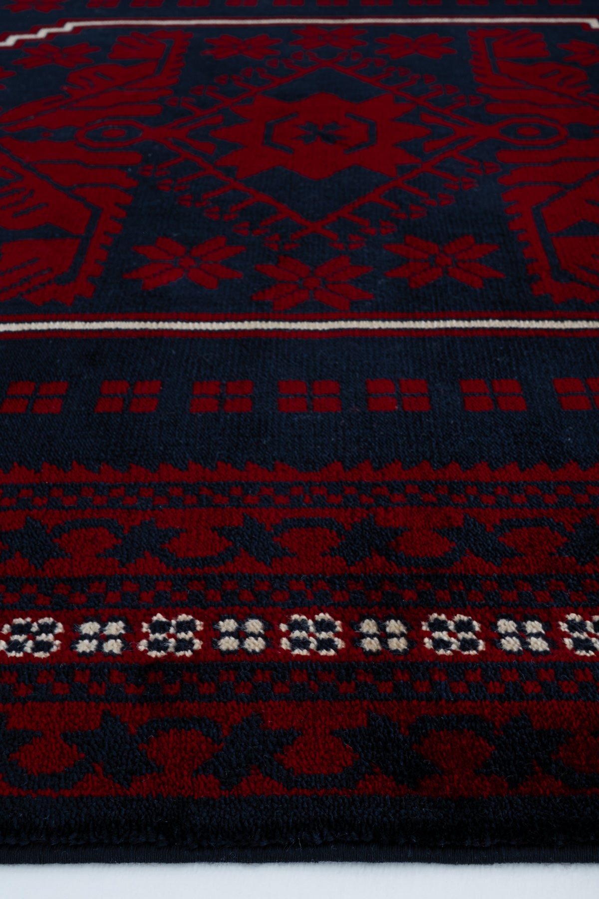 Cool Halı Beyoğlu 956 Lacivert Afgan / Yağcıbedir Desenli Özel Tezgah Uşak Halısı