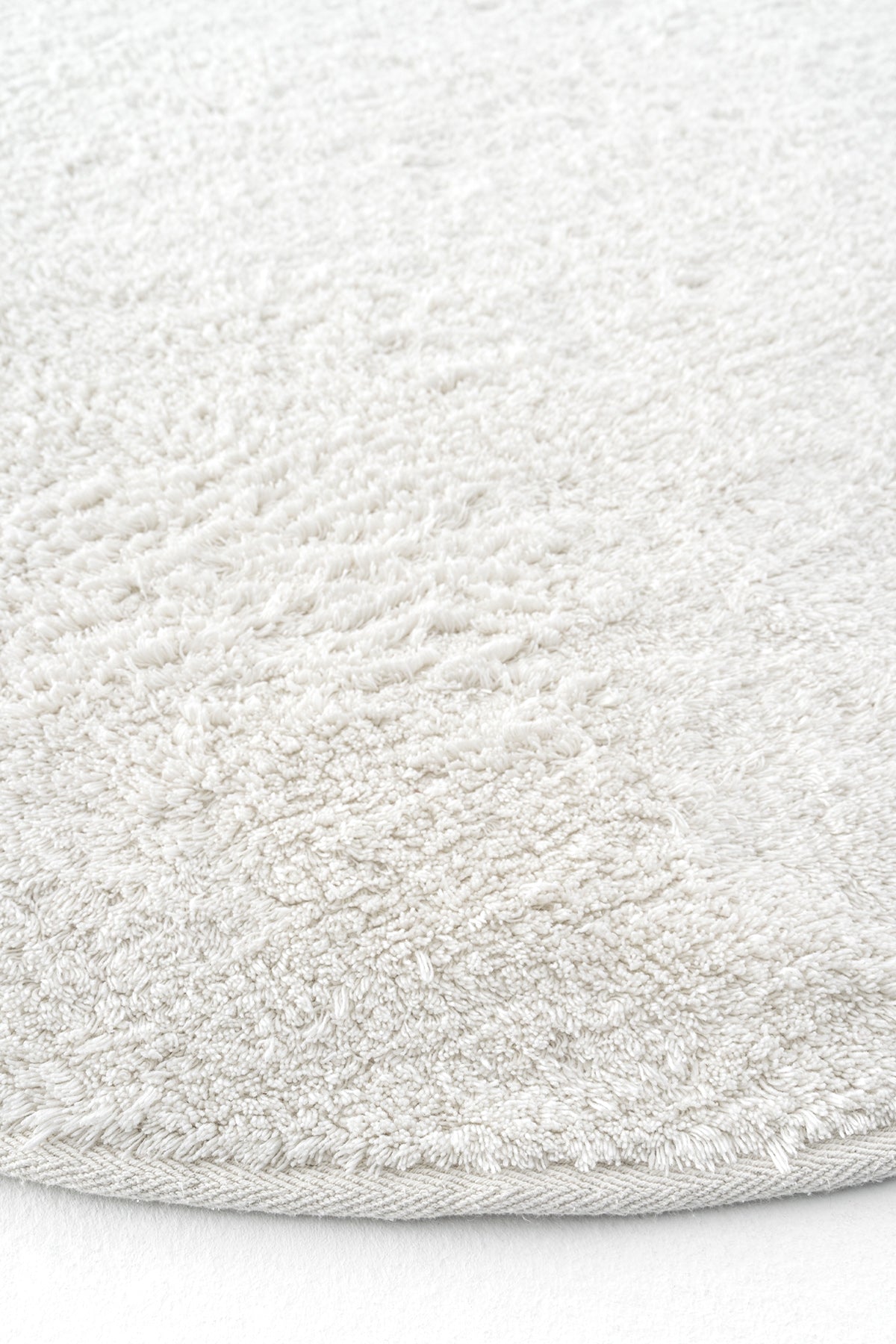 Cool Halı Cool Cotton CCN Plain Beyaz Yıkanabilir Yuvarlak Bebek Halısı