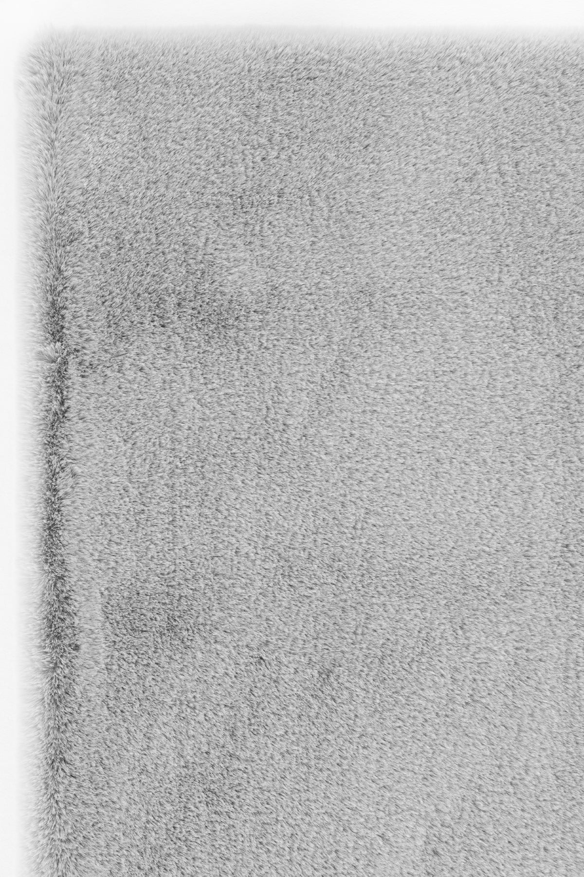 Cool Halı Siesta SST Gümüş Yumuşak Tüylü Yıkanabilir Post Halı