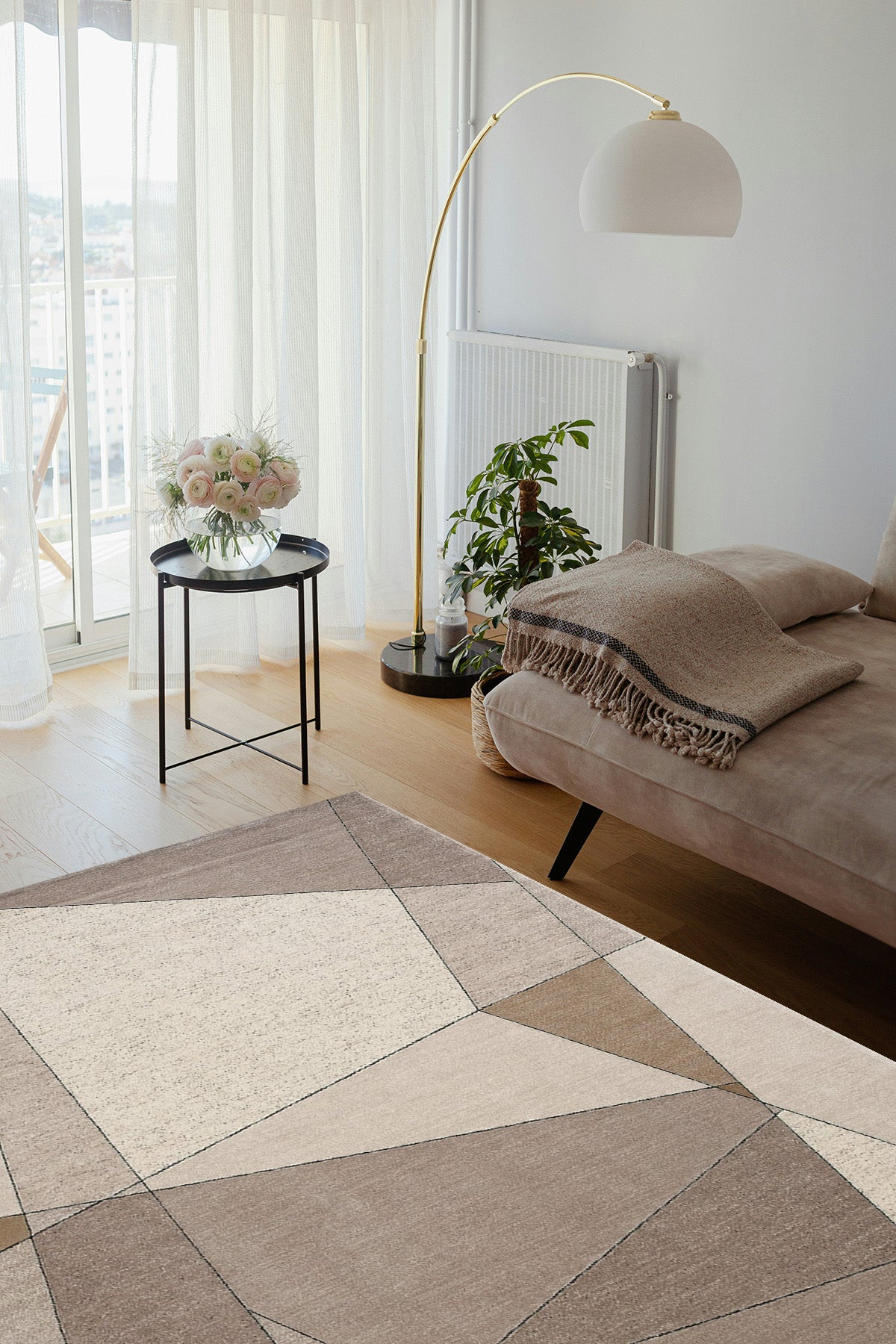 Cool Halı Design 07 Krem Gold Geometrik Desenli Özel Tasarım Salon Halısı