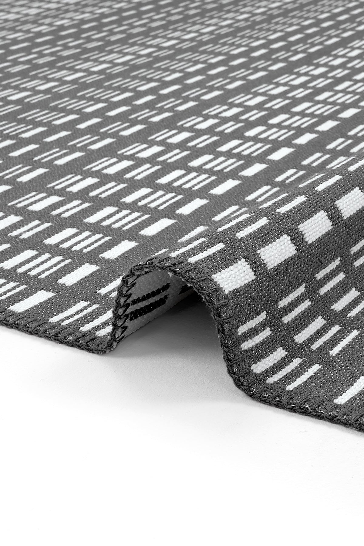 Cool Halı Lovely 299A Renkli Makinede Yıkanabilir Çift Taraflı Kilim