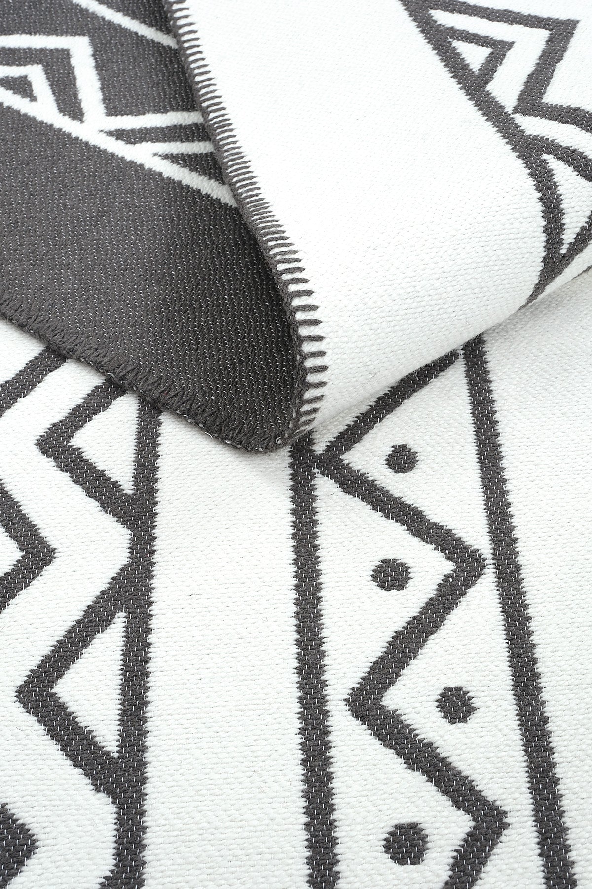 Cool Halı Lovely 300A Renkli Makinede Yıkanabilir Çift Taraflı Kilim