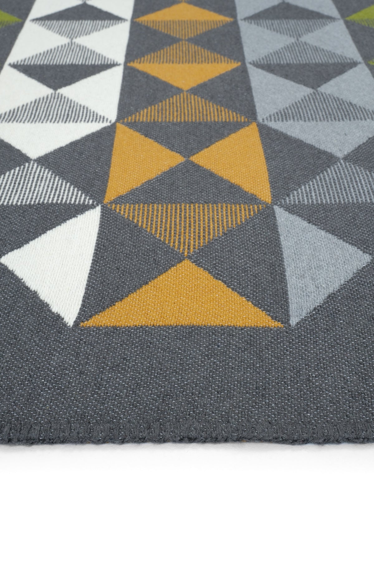 Cool Halı Lovely 301A Renkli Makinede Yıkanabilir Çift Taraflı Kilim