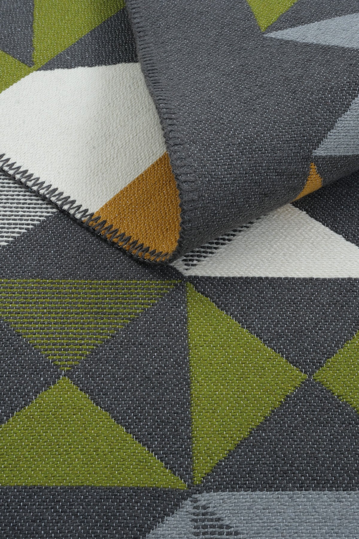 Cool Halı Lovely 301A Renkli Makinede Yıkanabilir Çift Taraflı Kilim